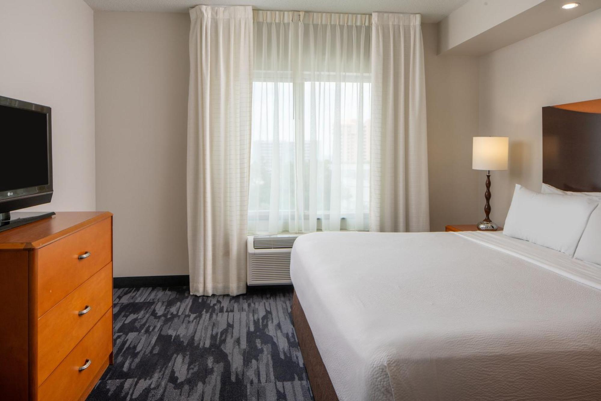 Fairfield Inn & Suites Орандж-Бич Экстерьер фото