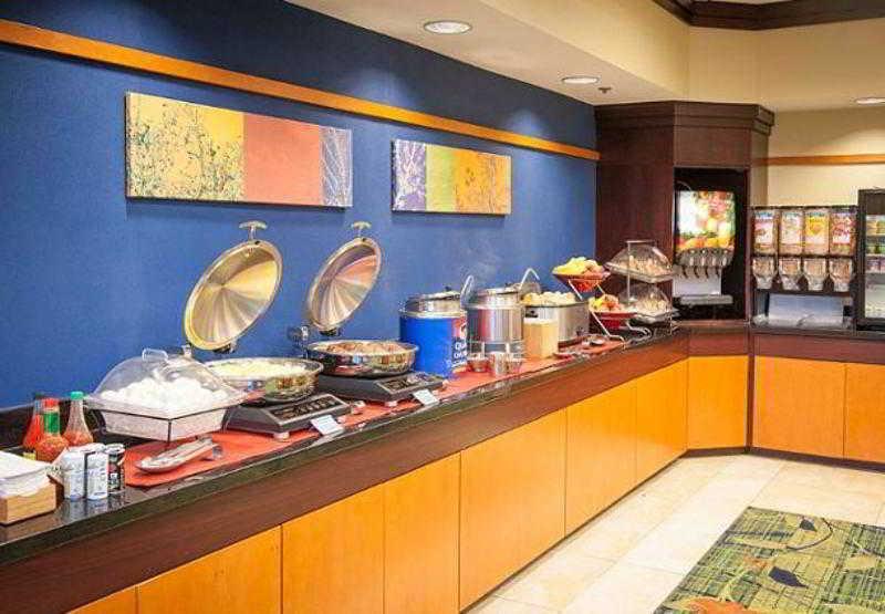 Fairfield Inn & Suites Орандж-Бич Экстерьер фото